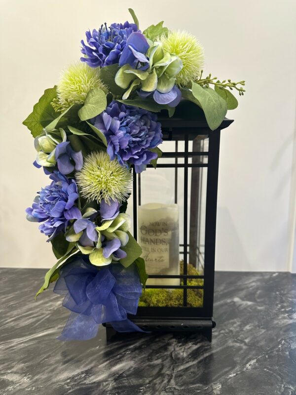 17 emb black lantern