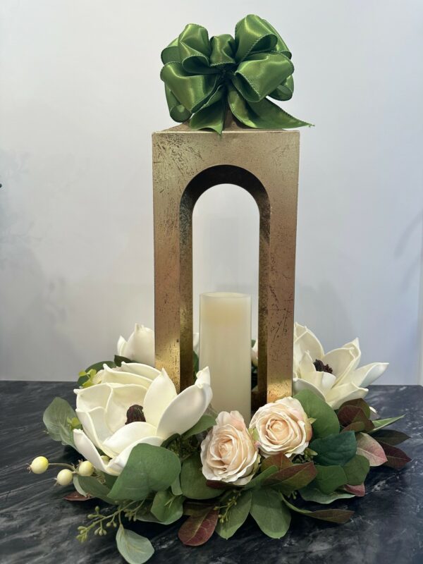 21.25 gold emb lantern