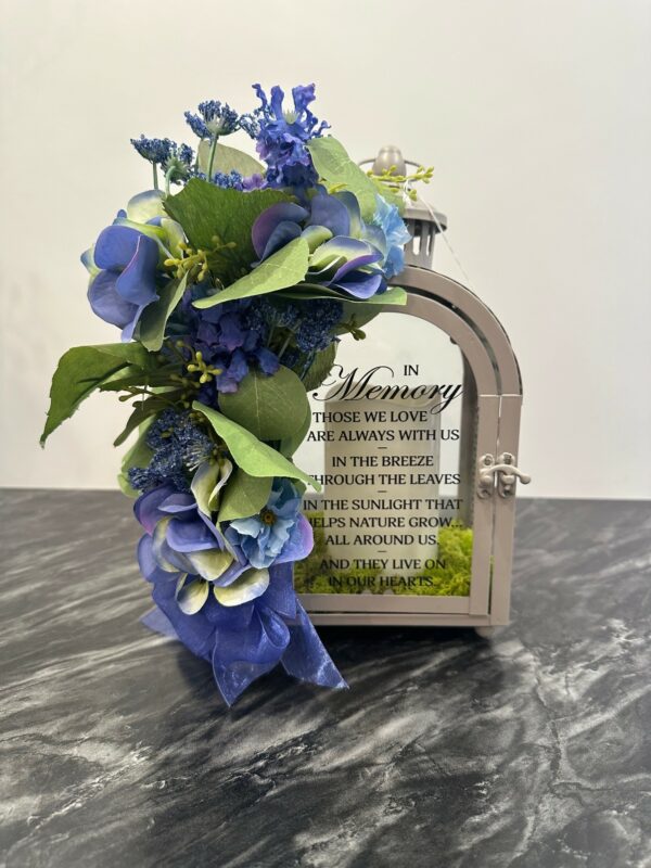 In memory orn lantern
