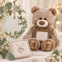 Jewerly/ Keepsakes